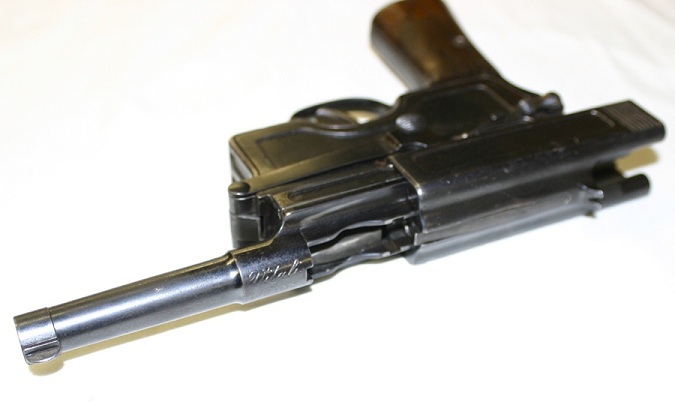 Vitali 1910 pistol