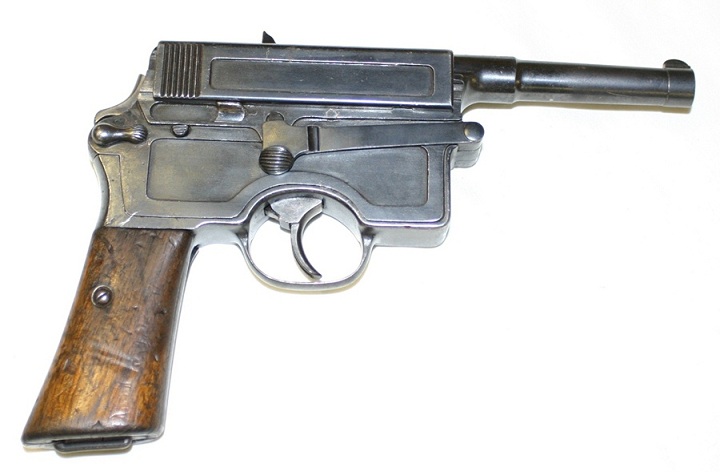 Vitali 1910 pistol