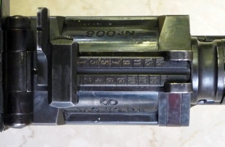 MG39 Rh rear sight (top view)