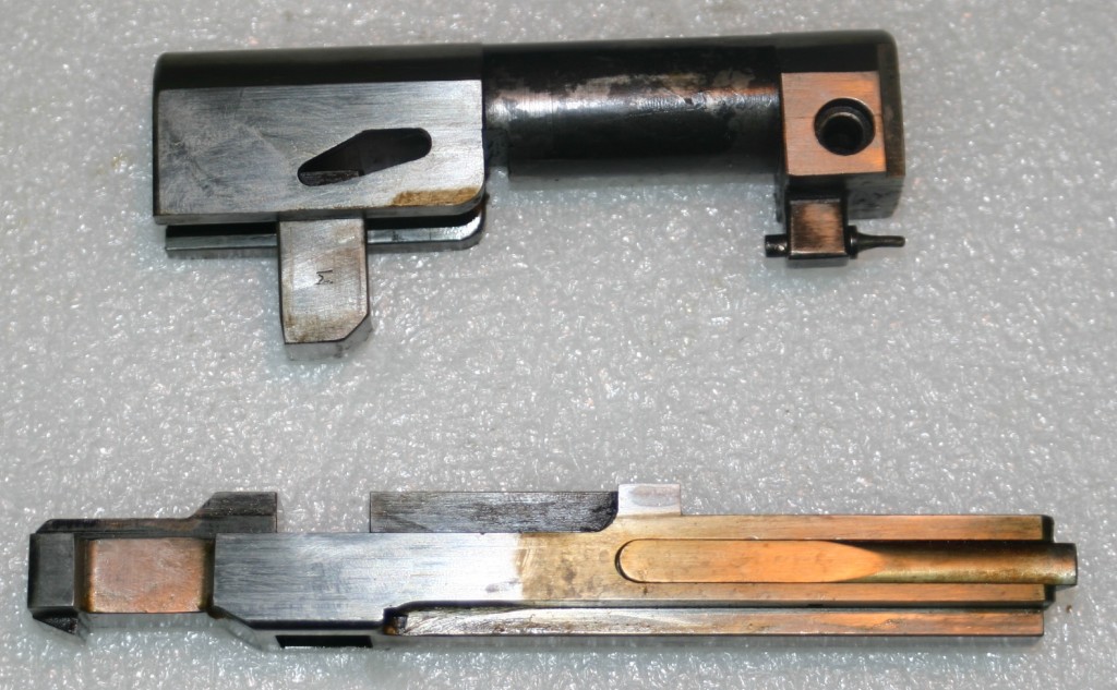 Brondby rifle bolt and carrier