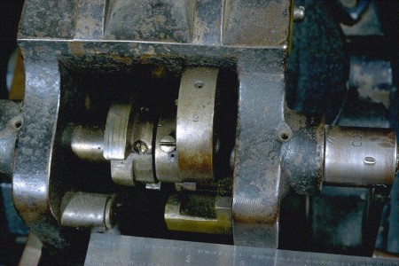 Union Repeating Gun crank assembly