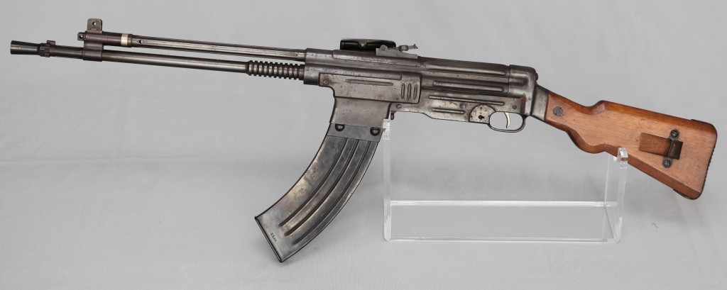 Fusil Asalto CB-52, in 7.92x51mm