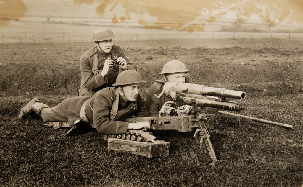 US troops demonstrating use of an M1916 37mm gun