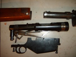 Fusil Mexico disassembled