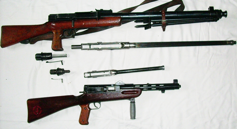Swiss LMG25 and MP41/44 Swiss LMG25 and MP41/44