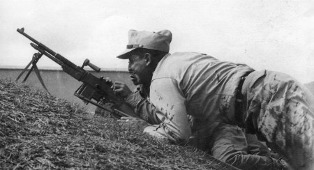 Venezuelan soldiers with FN Model D and FAL Venezuelan soldiers with FN Model D and FAL