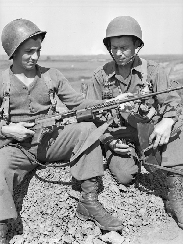Men of the First Special Service Force with a Johnson LMG at Anzio