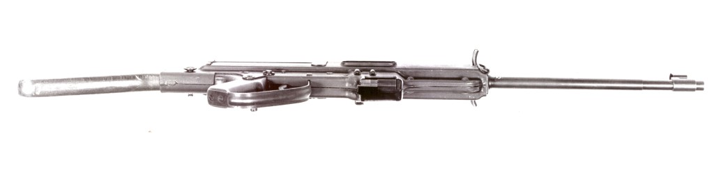 Horn rifle, bottom view