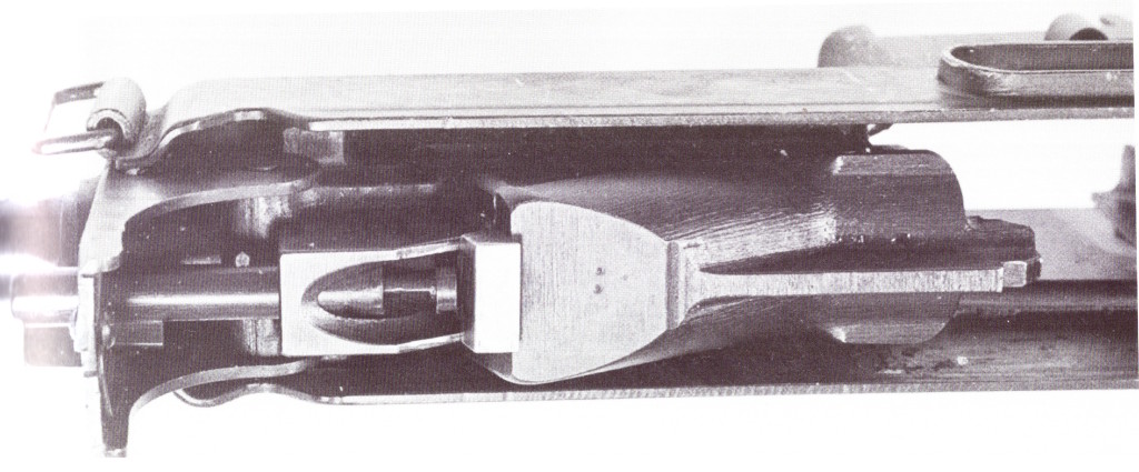 Horn rifle piston in the unlocked position