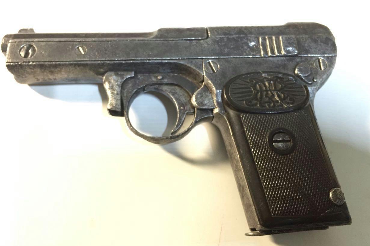 Chinese pistol