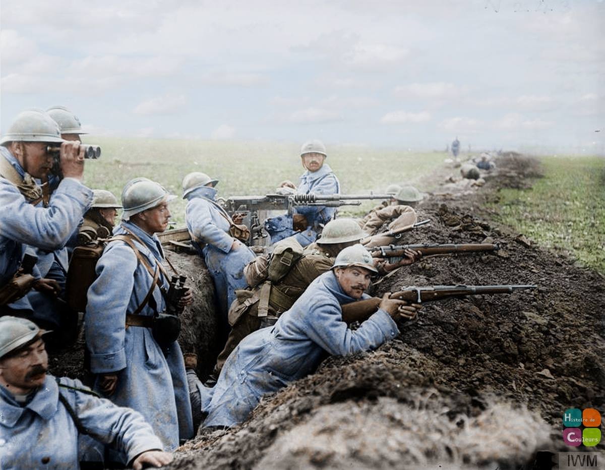 French and British troops on the Somme, 1918