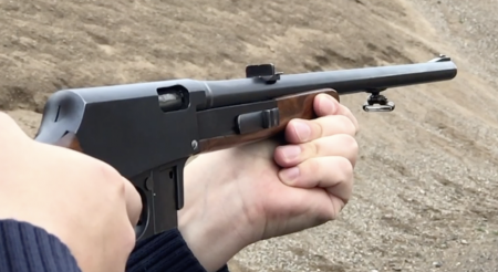 FAL in the North: The Canadian C1A1